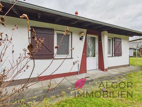 Hauseingang - 3 Zimmer Bungalow zum Kaufen in Bürdenbach