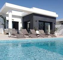 Villa in Rojales - 699.750,00&nbsp;EUR Kaufpreis, ca.&nbsp; 245,00&nbsp;m&sup2; in Rojales (PLZ: )
