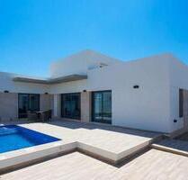 Villa in Daya Nueva - 420.000,00&nbsp;EUR Kaufpreis, ca.&nbsp; 101,00&nbsp;m&sup2; in Daya Nueva (PLZ: )