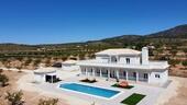 Foto - Villa in Pinoso - 611.000,00&nbsp;EUR Kaufpreis, ca.&nbsp; 270,00&nbsp;m&sup2;