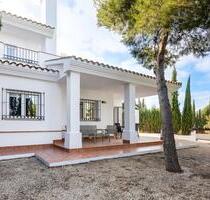 Einfamilienhaus in Fuente Alamo