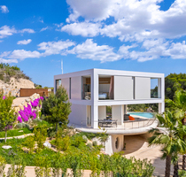 Villa in Las Colinas Golf Resort