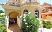 Foto - Villa in Villamartin - 345.000,00&nbsp;EUR Kaufpreis, ca.&nbsp; 160,00&nbsp;m&sup2;