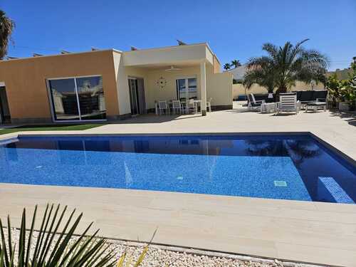 Foto - Villa in Torrevieja - 780.000,00&nbsp;EUR Kaufpreis, ca.&nbsp; 195,00&nbsp;m&sup2;