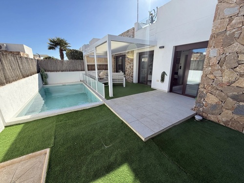 Foto - Villa in Cabo Roig - 359.000,00&nbsp;EUR Kaufpreis, ca.&nbsp; 83,00&nbsp;m&sup2;