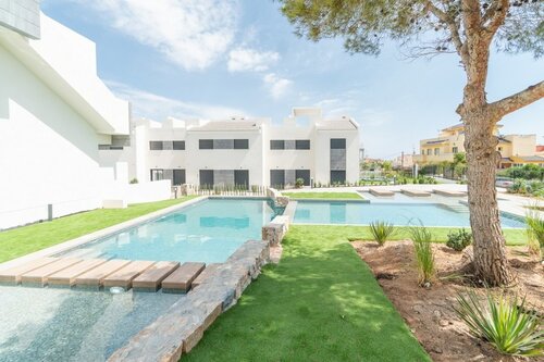 Foto - Bungalow in Torrevieja - 350.000,00&nbsp;EUR Kaufpreis, ca.&nbsp; 82,00&nbsp;m&sup2;