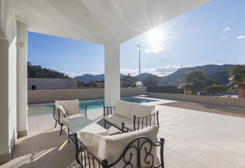 Foto - Haus in Pinoso, Alicante - 250.000,00 EUR Kaufpreis,