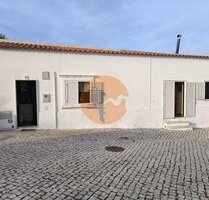 Haus in Castro Marim, Faro - 720,00&nbsp;EUR Kaltmiete, ca.&nbsp; 45,00&nbsp;m&sup2; in Castro Marim (PLZ: )