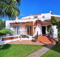 Haus in Castro Marim, Faro - 2.000,00 EUR Kaltmiete, ca.  156,00 m² in Castro Marim (PLZ: )