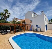 Haus in Castro Marim, Faro - 1.800,00&nbsp;EUR Kaltmiete, ca.&nbsp; 685,00&nbsp;m&sup2; in Castro Marim (PLZ: )