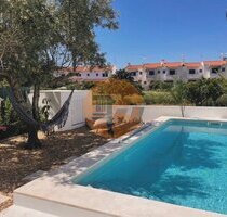 Haus in Vila Nova de Cacela, Faro