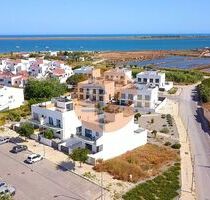 Haus in Olhao, Faro - 1.150.000,00 EUR Kaufpreis, ca.  273,00 m² in Olhao (PLZ: )