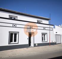 Haus in Castro Marim, Faro - 535.000,00 EUR Kaufpreis, ca.  227,00 m² in Castro Marim (PLZ: )