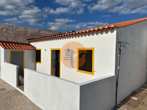 Foto - Haus in Castro Marim, Faro - 950,00 EUR Kaltmiete, ca.  84,00 m²