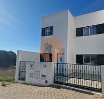 Haus in Castro Marim, Faro - 850,00 EUR Kaltmiete, ca.  140,00 m² in Castro Marim (PLZ: )