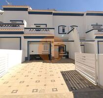 Haus in Vila Nova de Cacela, Faro