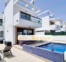 Haus in Los Alcazares, Murcia - 449.950,00&nbsp;EUR Kaufpreis, ca.&nbsp; 250,00&nbsp;m&sup2; in Los Alcazares (PLZ: )