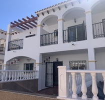 Einfamilienhaus in Punta Prima - 189.950,00&nbsp;EUR Kaufpreis, ca.&nbsp; 78,00&nbsp;m&sup2; in Punta Prima (PLZ: )