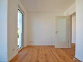 2. Schlafzimmer raus - 