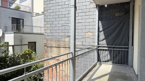 Charmante Giebelwand in Schiefer - 