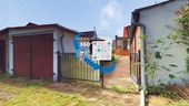 Rückseite_Zufahrt_Garage - 
