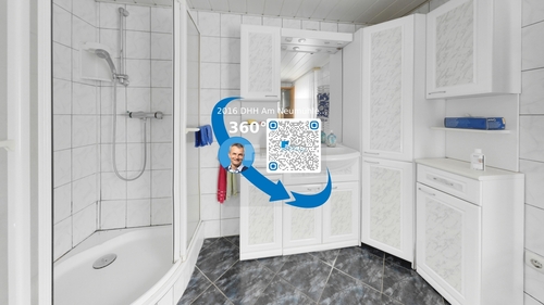 Im Badezimmer mit Dusche - 