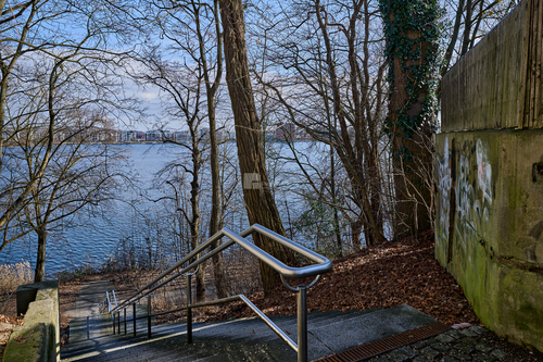 Zugang Ziegelinnensee Westseite - Wohnen am ZiegelInnenSee - 700,00&nbsp;EUR Kaltmiete, ca.&nbsp; 61,50&nbsp;m&sup2;&nbsp;Wohnfl&auml;che