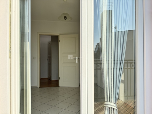 Vom Balkon in die Küche gesehen - 