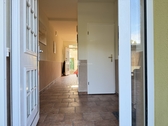 In das Haus vom Hof hinein - 