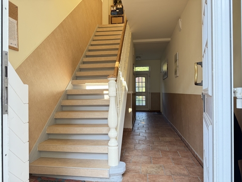 In das haus von der Straße hinein - 
