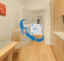 Hochparterre · Fußbodenheizung · EBK · Duschbad · hohe Holzfenster · Schlosspark direkt vor der Tür - Schwerin Altstadt