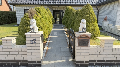 Die Zuwegung - Einfamilienhaus mit 120,00 m&sup2; in Schwerin zum Kaufen