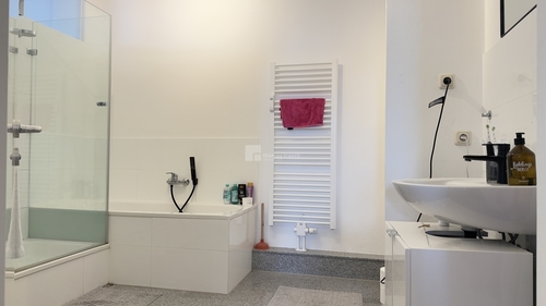 Ein Vollbad mit Tageslicht - 