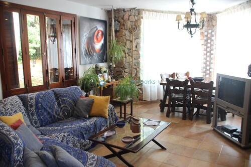 Foto - Villa in Llocnou De Sant Jeroni zum Kaufen