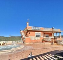 Villa in Beniganim - 300.000,00&nbsp;EUR Kaufpreis, ca.&nbsp; 250,00&nbsp;m&sup2; in Beniganim (PLZ: )