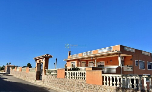 Foto - Villa in Beniganim - 300.000,00&nbsp;EUR Kaufpreis, ca.&nbsp; 250,00&nbsp;m&sup2;