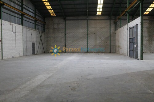 Foto - Gewerbegrundstück in Oliva zur Miete