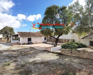 Einfamilienhaus in Cullar - 98.000,00&nbsp;EUR Kaufpreis, ca.&nbsp; 161,00&nbsp;m&sup2; in Cullar (PLZ: )