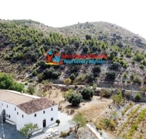 Einfamilienhaus in Taberno - 450.000,00&nbsp;EUR Kaufpreis, ca.&nbsp; 400,00&nbsp;m&sup2; in Taberno (PLZ: )