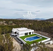 Villa in Lorca - 450.000,00&nbsp;EUR Kaufpreis, ca.&nbsp; 230,00&nbsp;m&sup2; in Lorca (PLZ: )