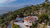 Foto - Villa in Mijas - 1.900.000,00&nbsp;EUR Kaufpreis, ca.&nbsp; 568,00&nbsp;m&sup2;