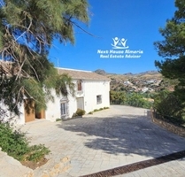 Einfamilienhaus in Oria - 159.000,00&nbsp;EUR Kaufpreis, ca.&nbsp; 390,00&nbsp;m&sup2; in Oria (PLZ: )