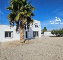 Einfamilienhaus in Lorca - 290.000,00&nbsp;EUR Kaufpreis, ca.&nbsp; 220,00&nbsp;m&sup2; in Lorca (PLZ: )