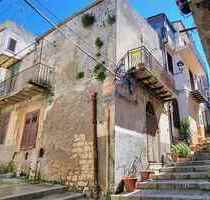 Haus in Giuliana, Palermo - 10.000,00&nbsp;EUR Kaufpreis, in Giuliana (PLZ: )