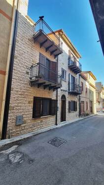 Foto - Haus in Campofiorito, Palermo - 87.000,00&nbsp;EUR Kaufpreis,