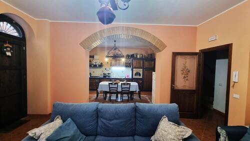 Foto - Einfamilienhaus in Campofiorito zum Kaufen