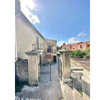 Haus in Palazzo Adriano, Palermo Haus in Palazzo Adriano, Palermo