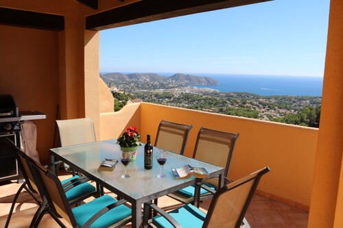 Foto - Bungalow in Moraira - 1.400,00&nbsp;EUR Kaltmiete, ca.&nbsp; 140,00&nbsp;m&sup2;