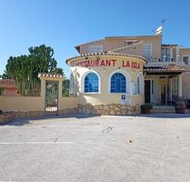 Gewerbegrundstück in Moraira - 650.000,00&nbsp;EUR Kaufpreis, ca.&nbsp; 0,00&nbsp;m&sup2; in Moraira (PLZ: )