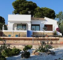 Villa in Moraira - 2.600,00 EUR Kaltmiete, ca. 135,00 m² in Moraira (PLZ: ) Villa in Moraira - 2.600,00 EUR Kaltmiete, ca. 135,00 m² in Moraira (PLZ: )